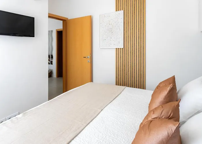 Amos With Private Pool * هفار