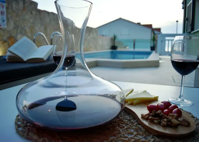 Amos With Private Pool * هفار